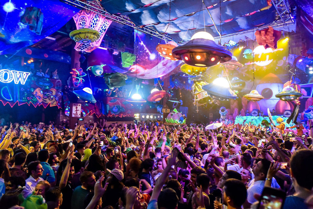 10 Can't-Miss Events at Miami Music Week 2025 – Suspex Rave Outfits